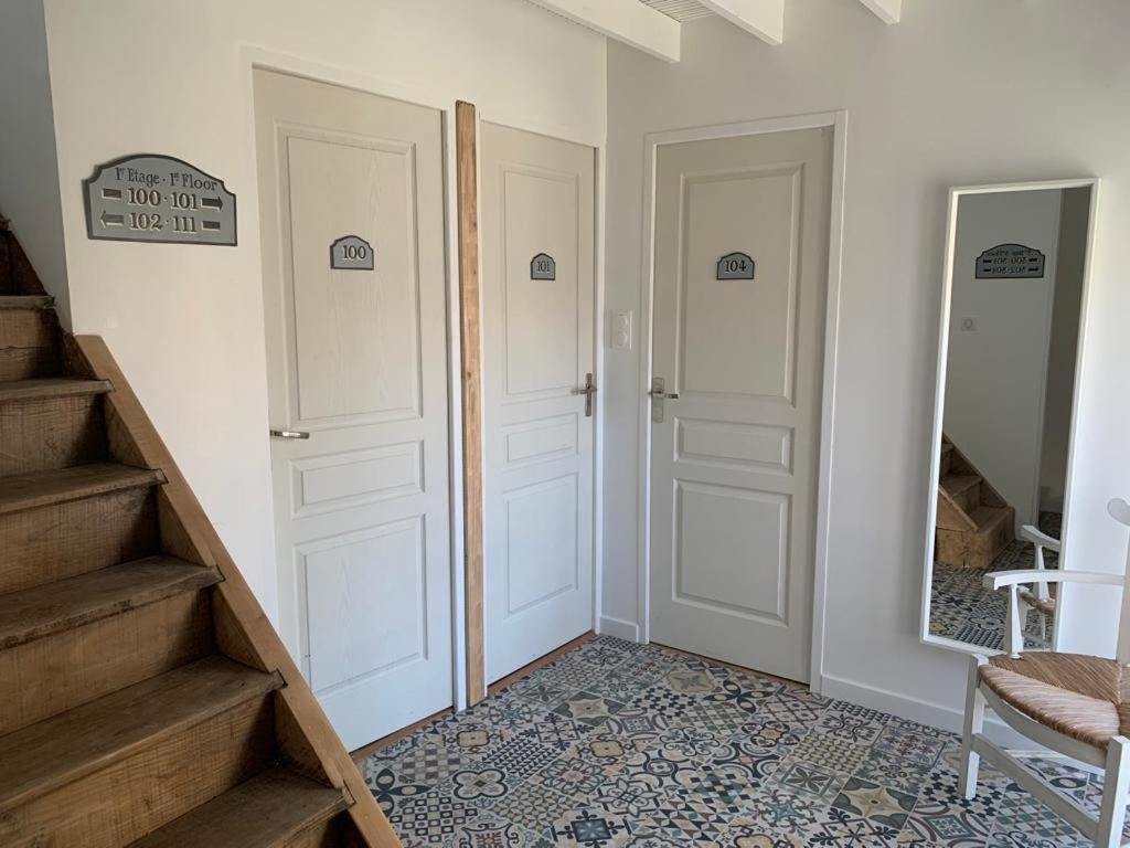 Gite 3 Chambres En Bord De Rance La Ville-ès-Nonais Exteriör bild